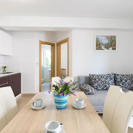 Nino3 Mit Balkon By Interhome * Malinska
