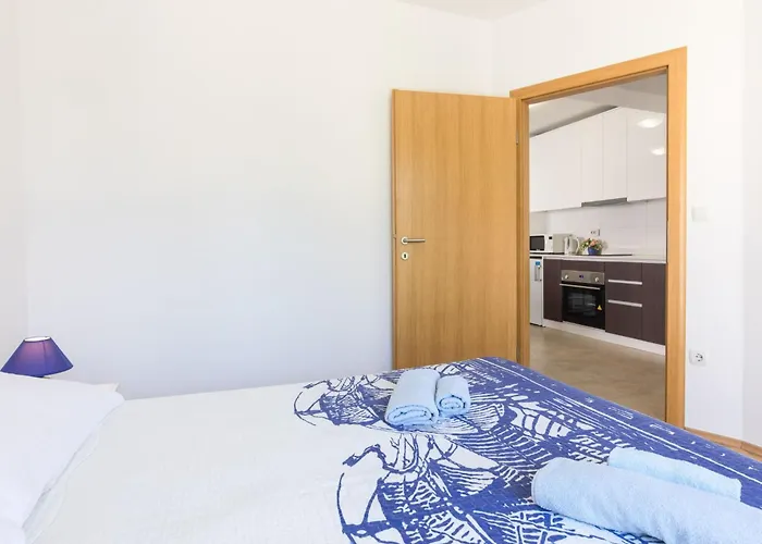 דירה Nino3 Mit Balkon By Interhome מאלינסקה